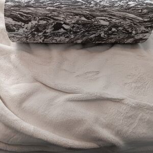 GAIAM Grey and White  Roller  For Muscle Massage